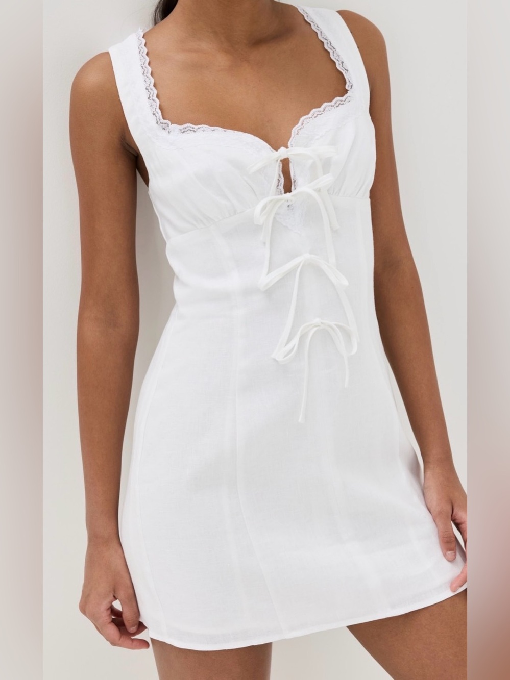 Reformation Reia Linen Mini Dress • Lace Trim • White • front ties • sz 6 - Picture 2 of 14